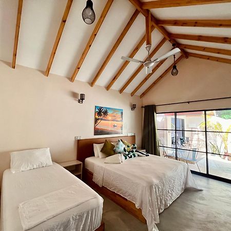 Manta Stay Thoddoo, Maldives Экстерьер фото