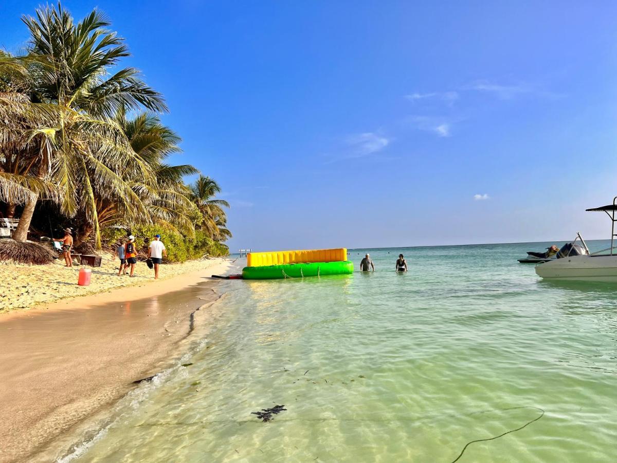 Manta Stay Thoddoo, Maldives Экстерьер фото