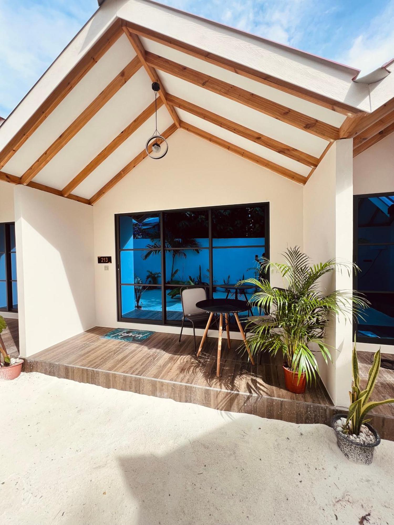 Manta Stay Thoddoo, Maldives Экстерьер фото