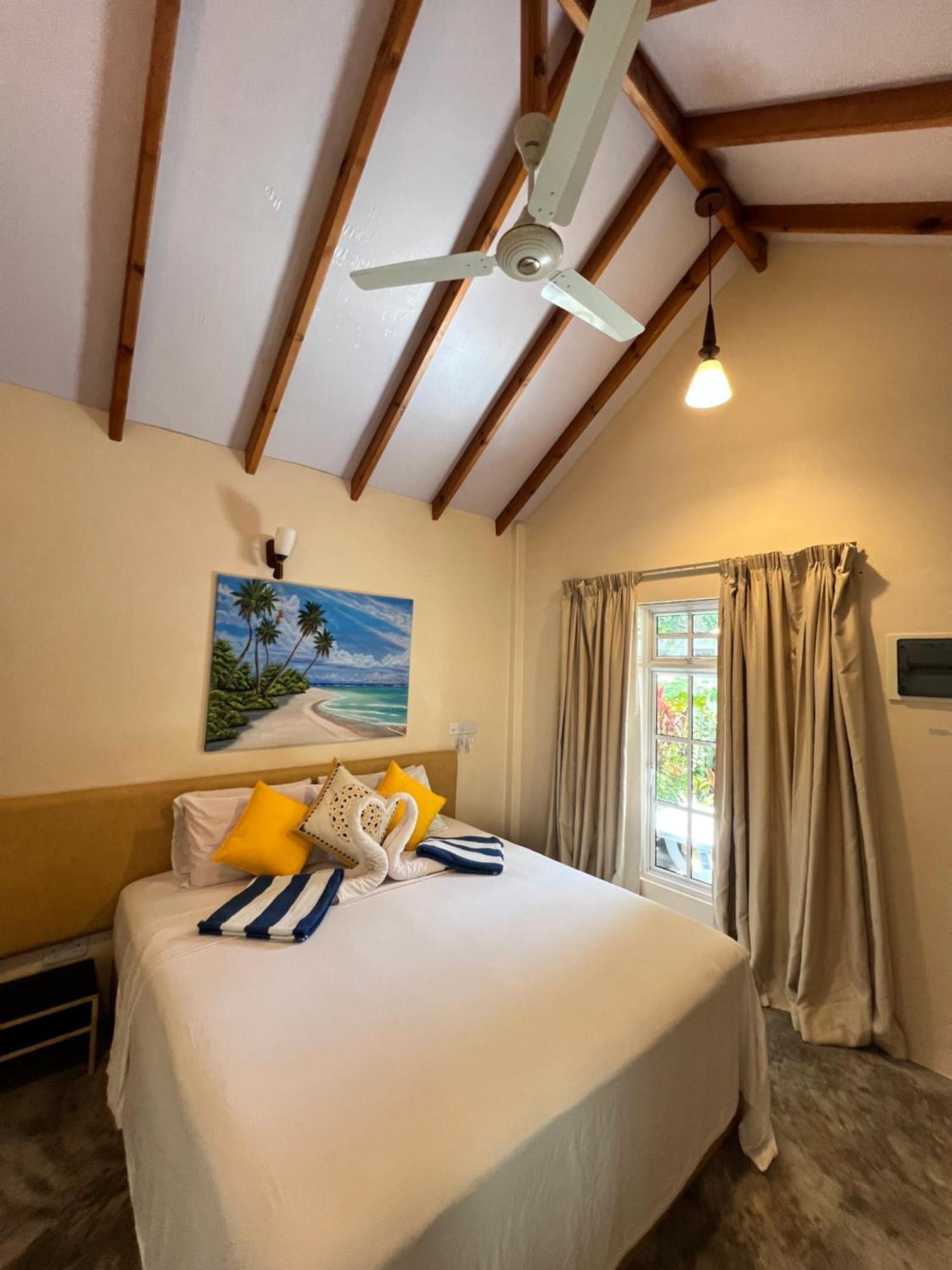 Manta Stay Thoddoo, Maldives Экстерьер фото